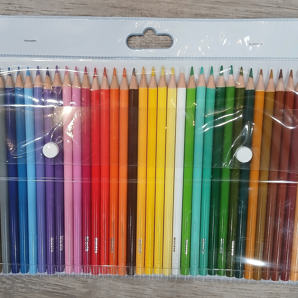 Colorful Pencil Set